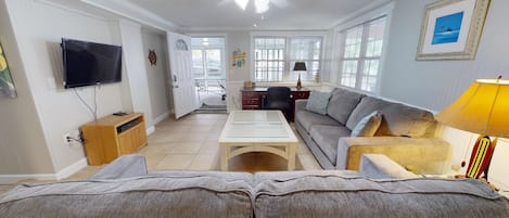 House (Lower - Pets) | Front of property