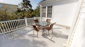 House (Upper - No Pets) | Property amenity