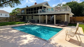 Front of property - 6 7th Street by Tybee Vacation Rentals (Tybee Island)