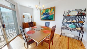 Property amenity - Oceanview Cottage by Tybee Vacation Rentals (Tybee Island)