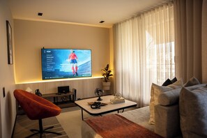 TV