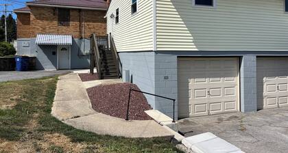 Newly remodeled spacious studio apartment in Johnstown, Richland Township, PA.