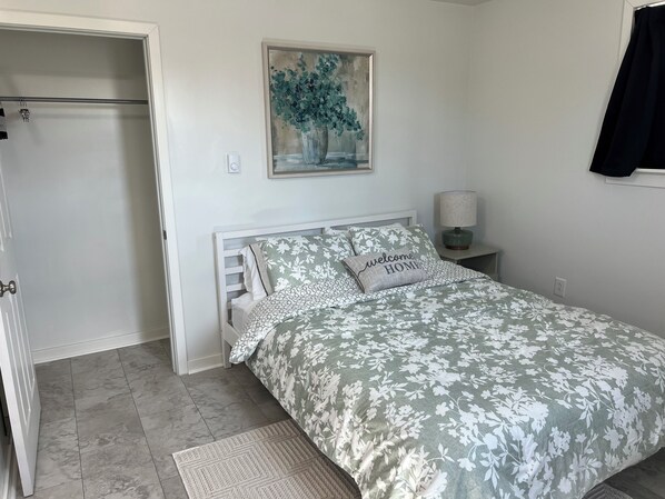 1 bedroom, iron/ironing board, WiFi, bed sheets