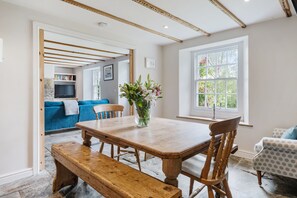 تناول الطعام