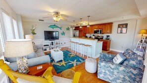 Condo (#15 - No Pets) | Front of property