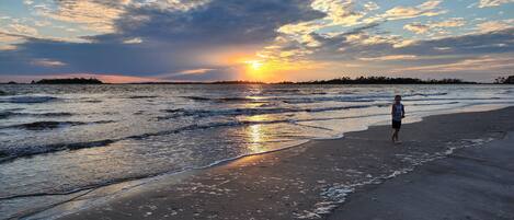 콘도 (#20 - No Pets) | 숙박 시설 내 편의 시설/서비스