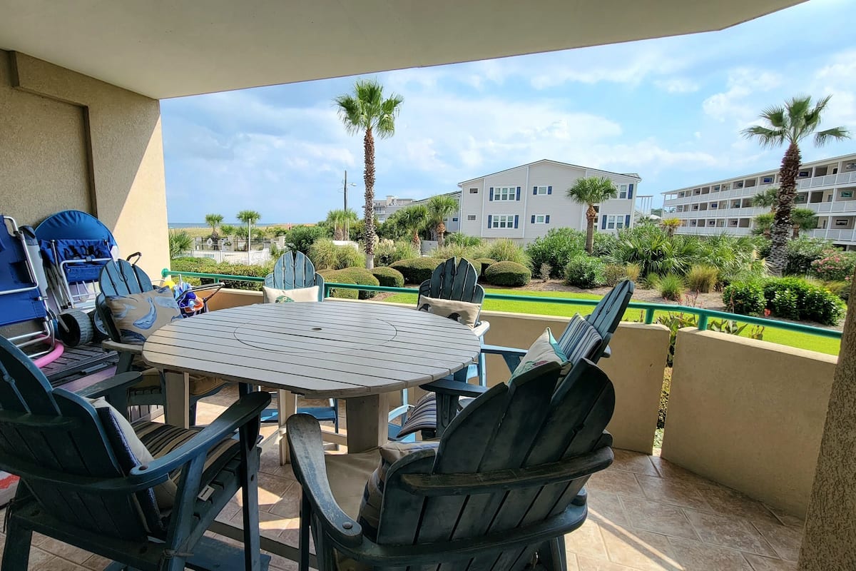 Condo (#107 - No Pets) | Front of property