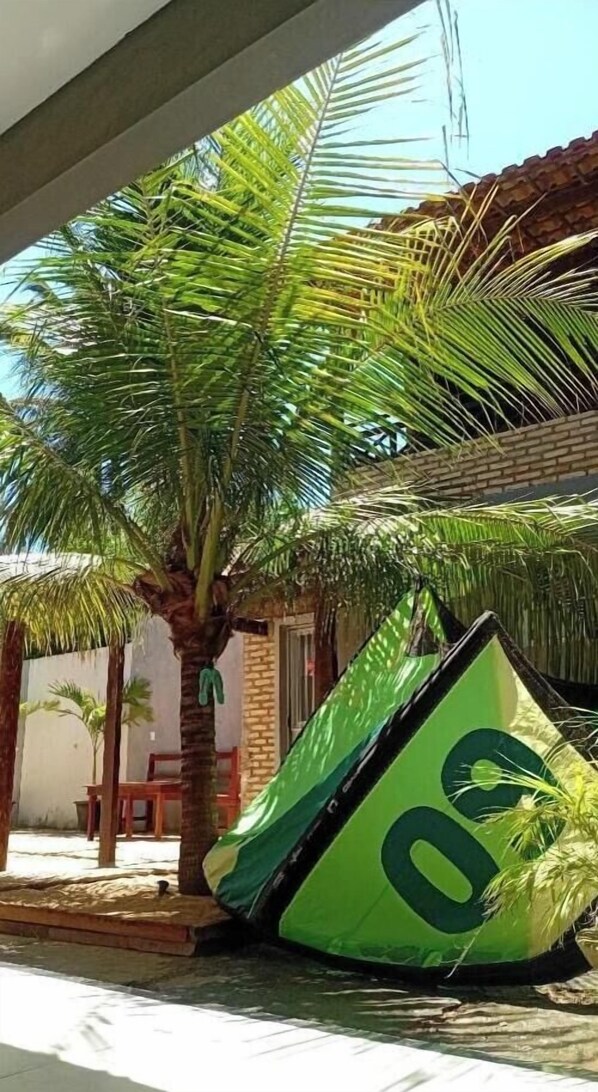 Terrace/patio - Kairos Beach Hotel (Camocim)