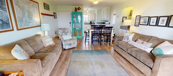 Lighthouse Point 5B