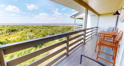 Lighthouse Point 2 by Tybee Vacation Rentals