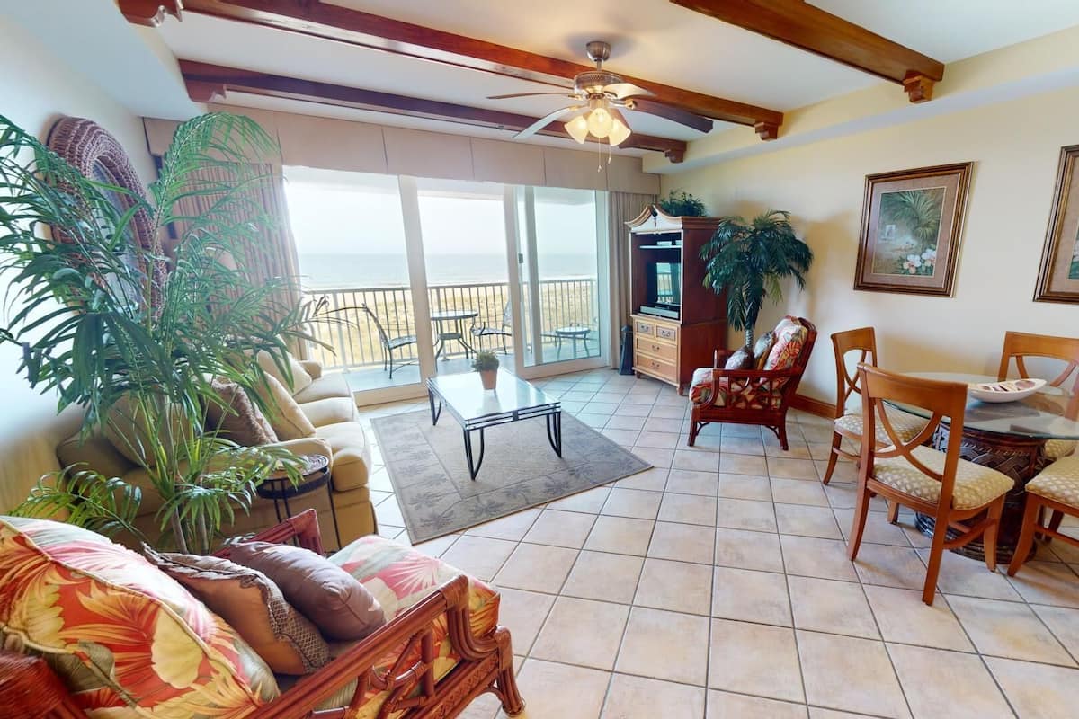 Condo (#334 - No Pets) | Front of property