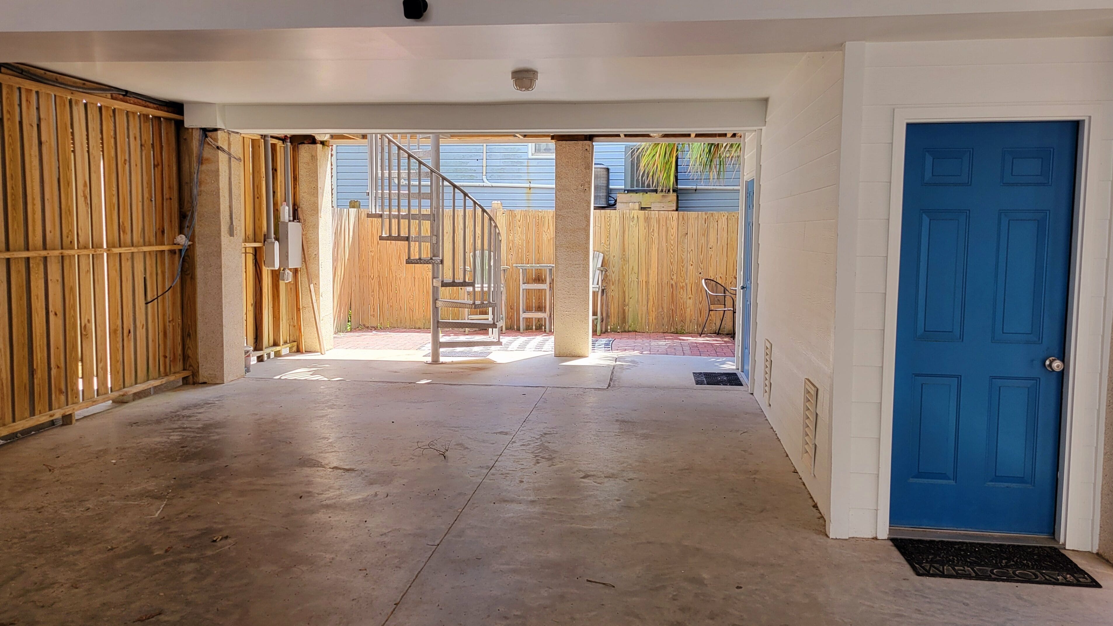 Condo (#B - No Pets) | Tiện nghi, dịch vụ nơi lưu trú