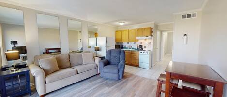 Condo (#A223 - No Pets) | Vista frontal de la propiedad