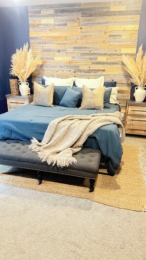 5 habitaciones, tabla de planchar con plancha, wifi y ropa de cama