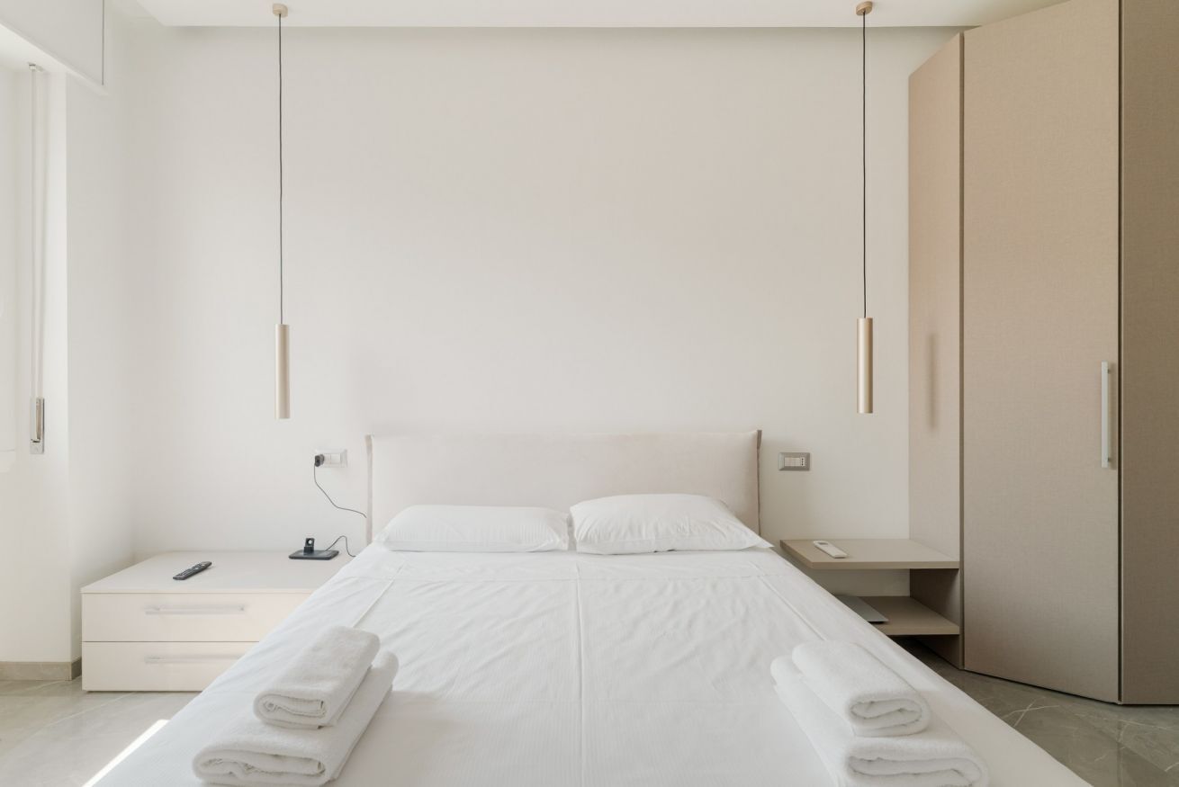 2 bedrooms, iron/ironing board