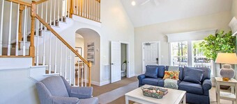 Two 3 bedroom units, Kings Crk Resort, WilliamsburgVA. 20 mins to Busch Gardens