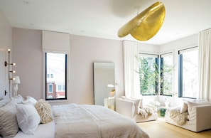 4 bedrooms, WiFi