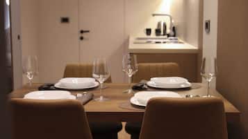 Suite Deluxe | Restauration dans la chambre