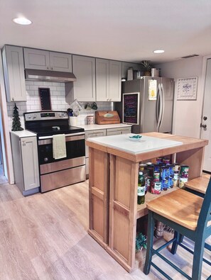 Microwave, oven, stovetop, dishwasher