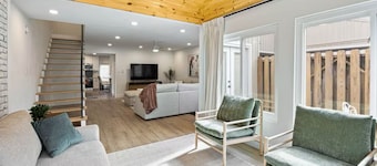 7 min from the beach - Charming townhome in a golf course community