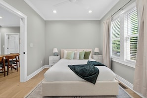 6 chambres, fer et planche à repasser, Wi-Fi gratuit, draps fournis