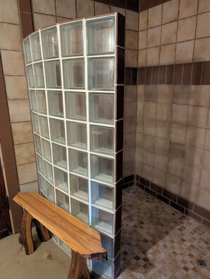 Spa - Charming apartment with beautiful view of unique Coulee region near Westby WI (Westby)