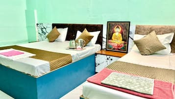 Classic Single Room, Balcony, River View | Free WiFi