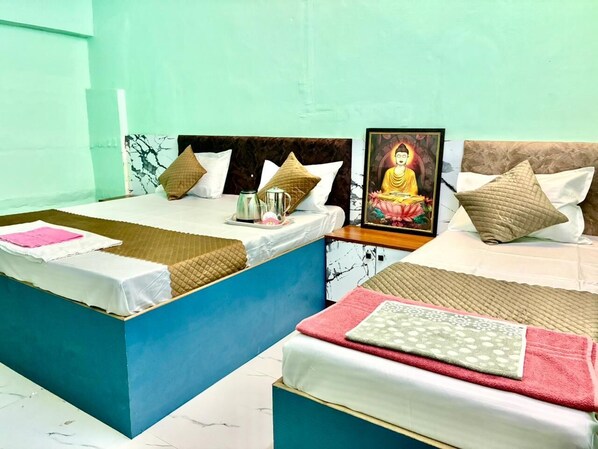 Classic Single Room, Balcony, River View