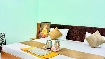 Classic Single Room, Balcony, River View | Free WiFi