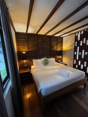 Desk - Perhentian Arwana Resort - BlueStar (Pulau Perhentian Besar)