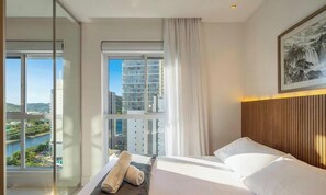 Basic Apartment | 3 bedrooms, free WiFi