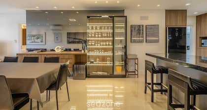 3-bedroom Apartment 170m From the Beach Gua1902