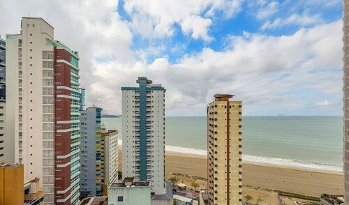 3-bedroom Apartment 170m From the Beach Gua1902