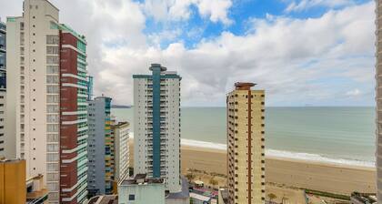 3-bedroom Apartment 170m From the Beach Gua1902