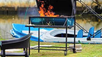 BBQ/picnic area