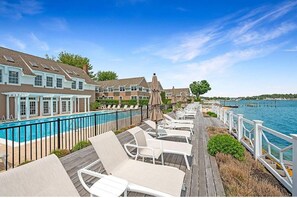 Outdoor pool - Heart of the Hamptons, Waterfront with Pool!  1 Bed/1 Bath Townhome (Hampton Bays)