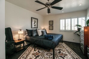 1 bedroom, iron/ironing board, free WiFi, bed sheets