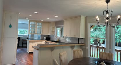 Charming 4-Bedroom Home in Bella Coola/Hagensborg