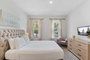 7 bedrooms, iron/ironing board, WiFi, bed sheets