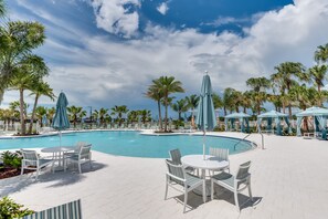 A heated pool - Last Minute Disney! Private Pool, Hot Tub, Game Room & Themed Bedrooms. Book Now! #97459 (Orlando)