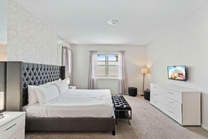 7 bedrooms, iron/ironing board, WiFi, bed sheets - Last Minute Disney! Private Pool, Hot Tub, Game Room & Themed Bedrooms. Book Now! #97459 (Orlando)