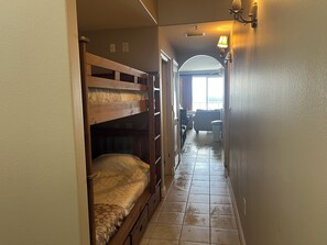 2 Schlafzimmer, Internetzugang, Bettwäsche