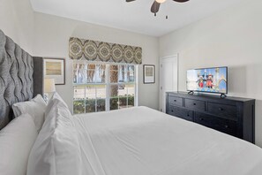 4 Schlafzimmer, Bügeleisen/Bügelbrett, WLAN, Bettwäsche