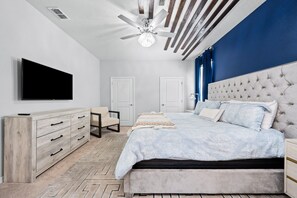 8 bedrooms, iron/ironing board, WiFi, bed sheets