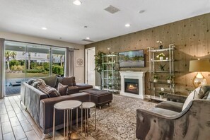 تلفزيون ذكي