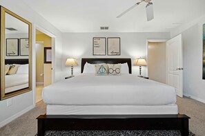 4 bedrooms, iron/ironing board, WiFi, bed sheets