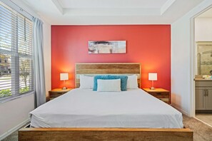 5 slaapkamers, een strijkplank/strijkijzer, wifi, beddengoed