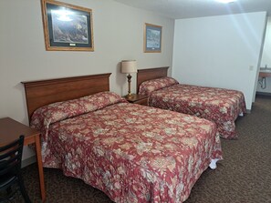 Chambre Double | Fer et planche à repasser, Wi-Fi gratuit