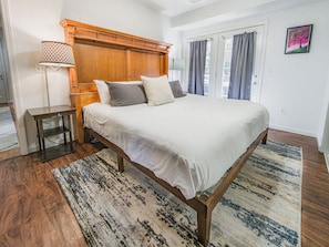 Blackout drapes, iron/ironing board, free WiFi