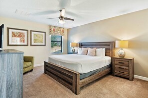 6 bedrooms, iron/ironing board, WiFi, bed sheets